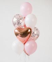 Фонтан с нежно розовыми и белыми шарами