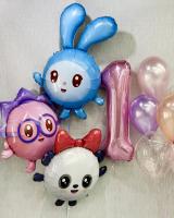 Розовая цифра один с фольгированными фигурами