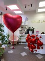 Большое сердце с гелием