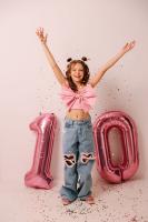 Розовая цифра десять