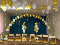 Арка и фонтаны из шаров